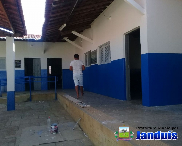 ALUNOS DA REDE MUNICIPAL VOLTAM ÀS AULAS NA SEGUNDA-FEIRA, 26